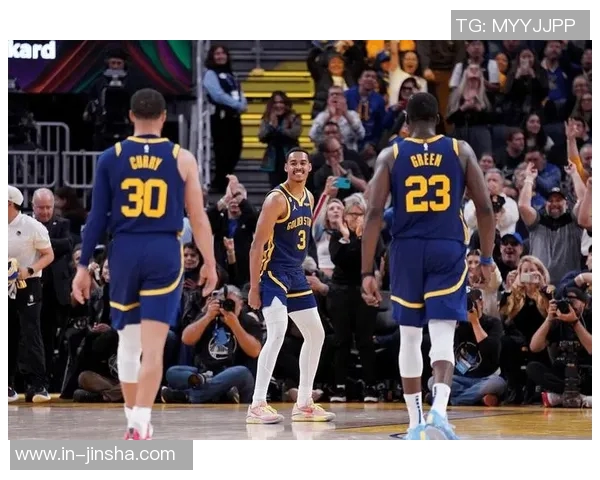 勇士血亏交易用罗林斯普尔和首轮换保罗一年使用权引发热议